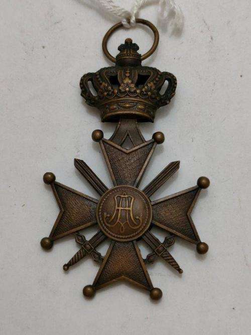 Full Size Belgian Croix de Guerre Medal.