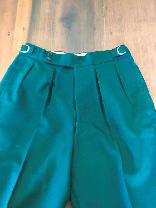 Rhodesian RLI Dress greens as worn by WOII in 2 Commando. See pictures for size.