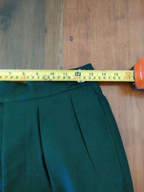 Rhodesian RLI Dress greens as worn by WOII in 2 Commando. See pictures for size.