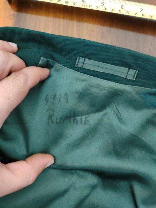 Rhodesian RLI Dress greens as worn by WOII in 2 Commando. See pictures for size.