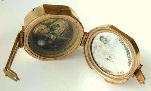 STANLEY SOLID BRASS POCKET COMPASS,LONDON,Pls check all pics etc