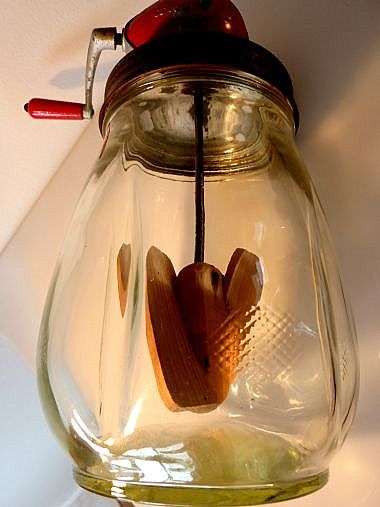 BIG ORIGINAL "BLOW" BUTTER CHURN, MADE IN BRITAIN. COMPLETE