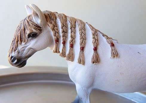 GERMAN SCHLEICH, HIGHLY DETAILED FIGURE OF A HORSE