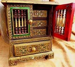BEAUTIFUL SMALL CABINET