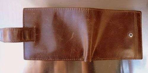 GENUINE EXQUISITE LEATHER  WALLET, SOFT.  EXCELLENT CONDITION,HARDLY USED