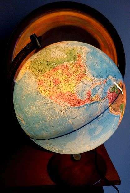 nova RICO .FLORENCE. VINTAGE GLOBE-ILLUMINATED. BRASS.WOODEN STAND