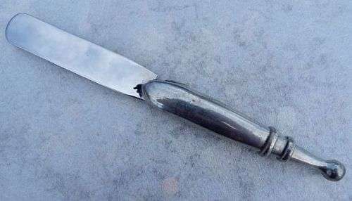 VINTAGE CARROL BOYES, BUTTER / CHEESE KNIFE