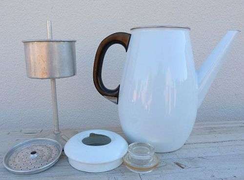 VINTAGE PERCULATOR, WHITE ENAMEL WITH BLACK HANDLE. CLASSY!