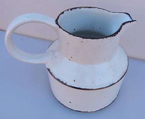 ENGLISH VINTAGE JUG, EXCELLENT CONDITION