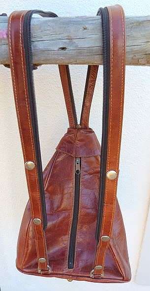 EXQUISITE TAN LEATHER RUCKSACK / SHOULDERBAG. SEE OPTIONS
