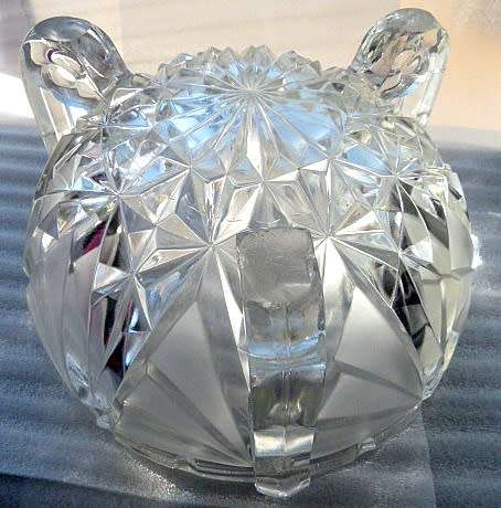 ARD DECO GLASS BOWL ON FEET, BEAUTIFUL PIECE