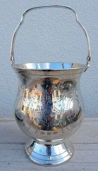 VINTAGE ENGRAVED SILVER BUCKET, QUALITY PLATING.
