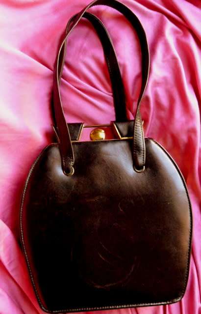 ART DECO ELEGANT HAND BAG, GENUINE LEATHER, STUNNING PIECE...