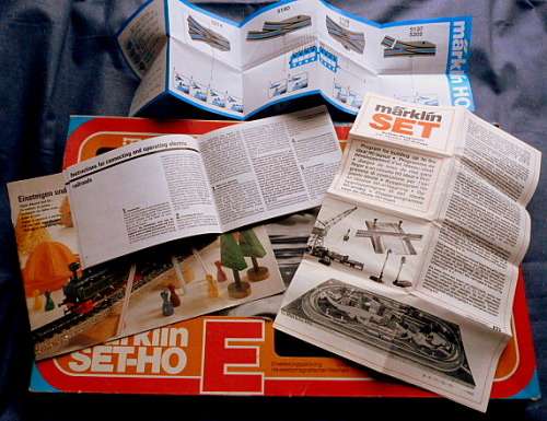 MAERKLIN SET-HO / E 5191 ,  GERMAN VINTAGE SET FOR MAERKLIN TRAIN SYSTEM.