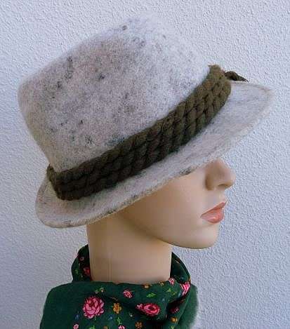 GENUINE FELT HAT, RETRO, GERMAN/AUSTRIAN.EXCELLENT CONDITION.SIZE 57