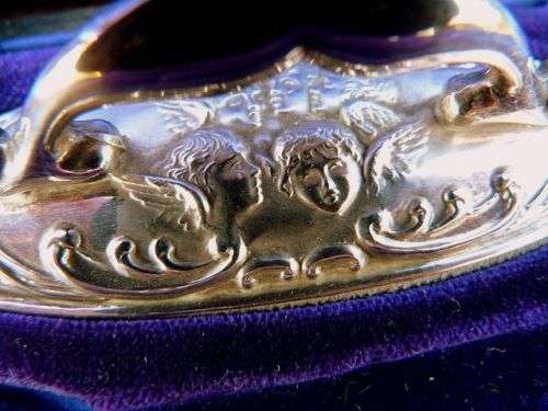 LOVELY DECORATED VICTORIAN GENUINE SILVER NAIL BUFFER,1901. 10 cm LONG. ALSO GREAT AS DISPLAY