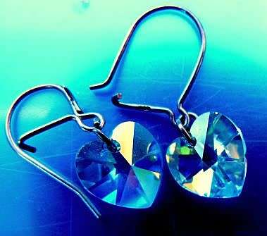 VINTAGE CRYSTAL EARRINGS, ON STERLING SILVER. AUSTRIAN CRYSTALS, 2 DIFFERENT CUTS