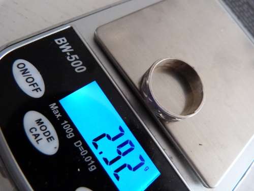 VINTAGE STERLING SILVER RING