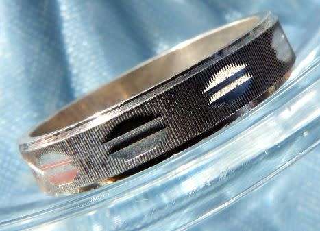 VINTAGE STERLING SILVER RING