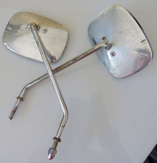2 VINTAGE MOTORBIKE MIRRORS, ONE IS A HARLEY DAVIDSON.