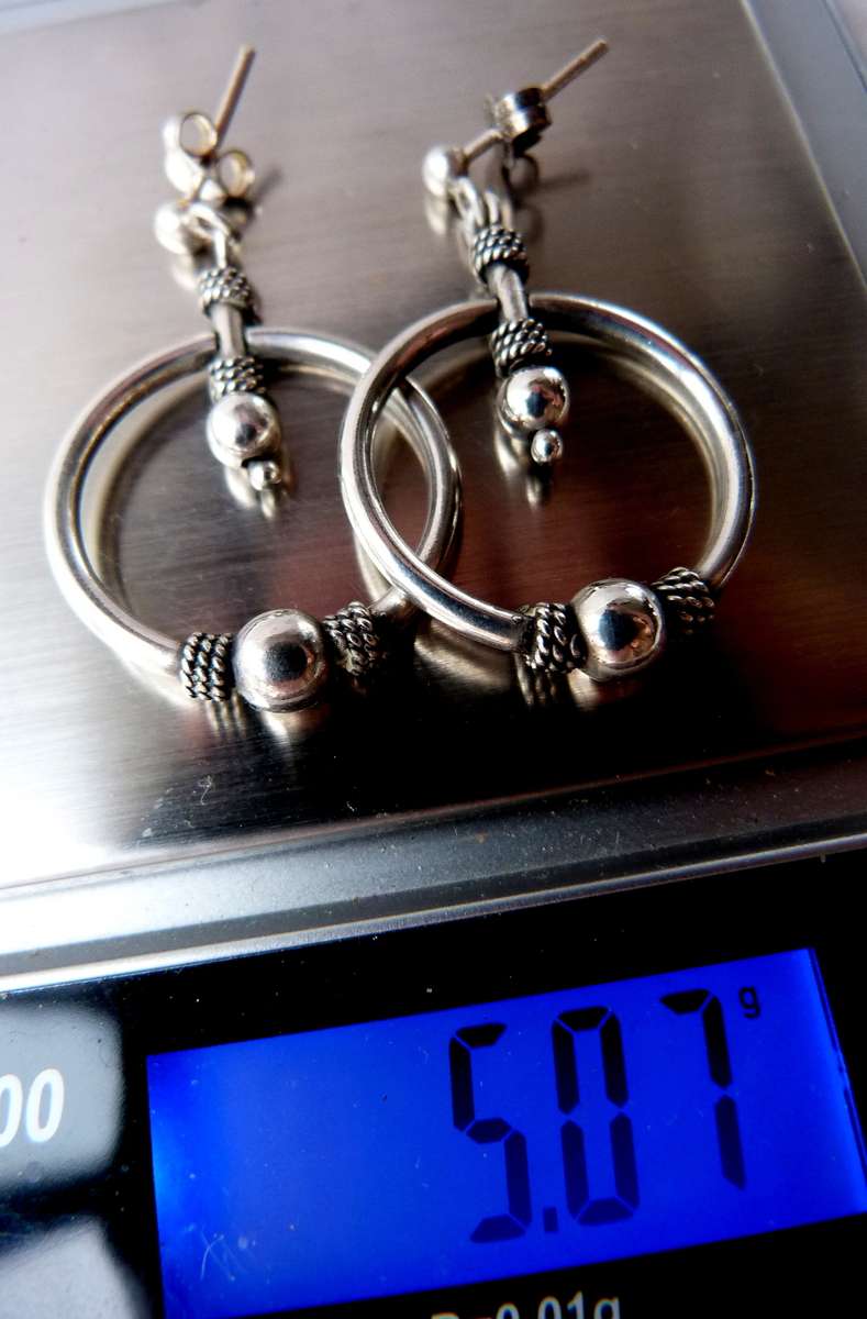 OUTSTANDING VINTAGE SOLID STERLING EARRINGS