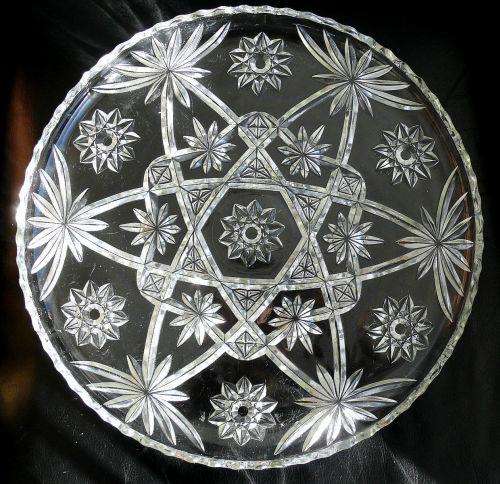 GLASS DISH /CAKE PLATE