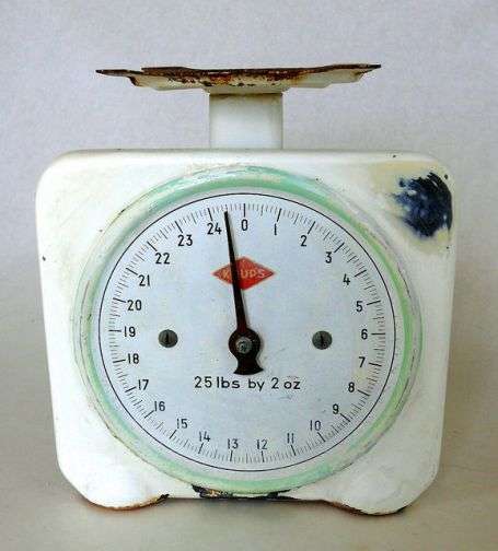 VINTAGE SCALE "KRUPS"