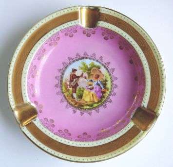 PORCELAIN  ASHTRAY "FRAGONARD",CARLSBAD JKW DEKOR,,HUTSCHENREUTHER,GERMANY