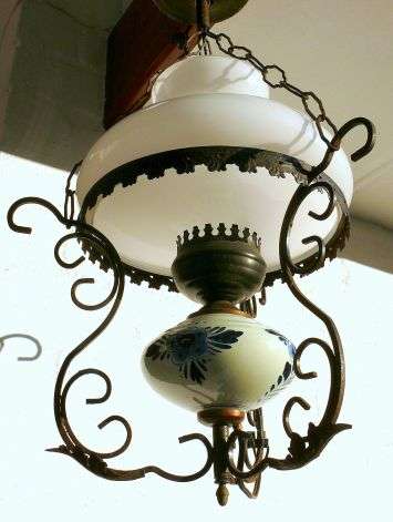 HANGING LAMP,PAINTED METAL,WHITE OPAQUE GLASS