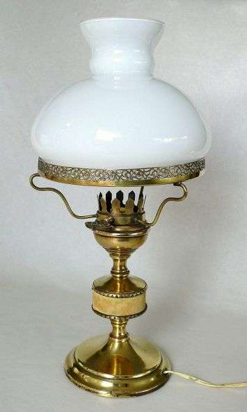 TABLE LAMP WITH MILK GLASS LAMP SHADE,BRASS