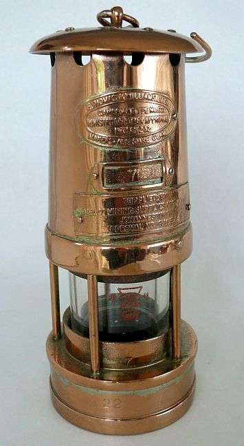E.THOMAS & WILLIAMS MINERS LAMP,NOT WORKING