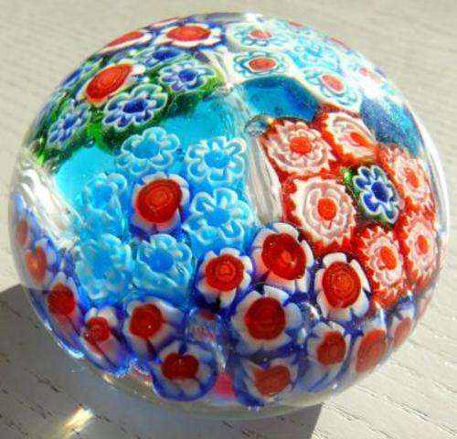 GLASS PAPERWEIGHT,MILLIFIORI/// HEIGHT 4.5cm,DIAMETER 6.3cm