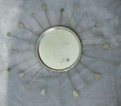 ART MIRROR; METAL;DIAMETER EXISTING MIRROR 29 cm// OUTSIDE DIAMETER 66 cm// Pls check all pics etc