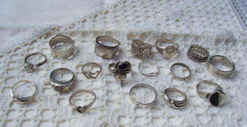 17  Silver Rings