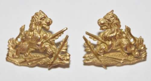 Pair of BSAP Brass Collar Badges C/O 3374 & 3375