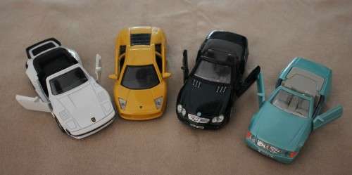 x4 Maisto Die Cast Model Cars **Bid per Lot**