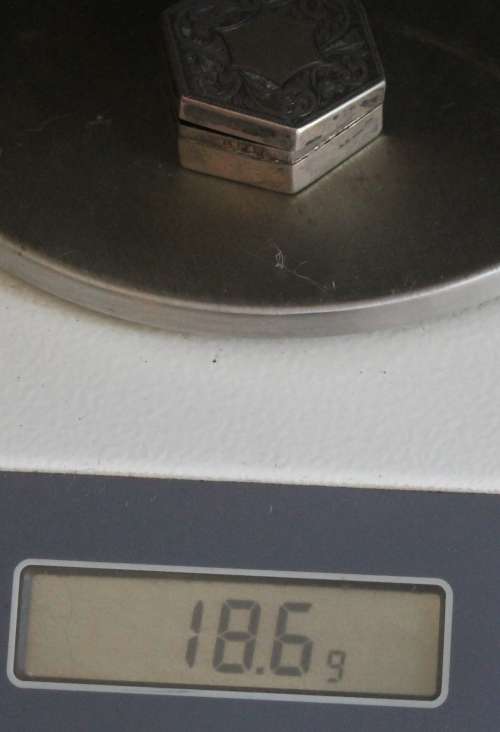 Birmingham Hallmarked Pill Box dated 1886