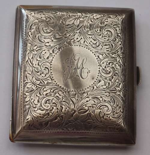 Sterling Silver Birmingham Hallmarked Cigarette Case Dated 1910