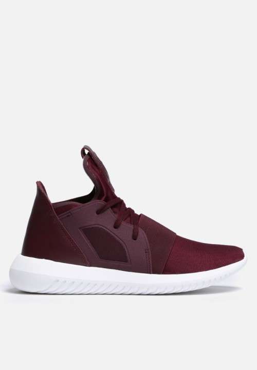 Adidas Tubular Defiant sneakers trainers size 4
