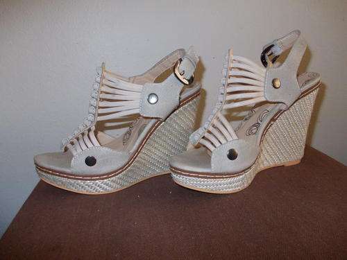 R99 Sale- Gorgeous Beige Wedges from PLUM ( Size 3.5 )