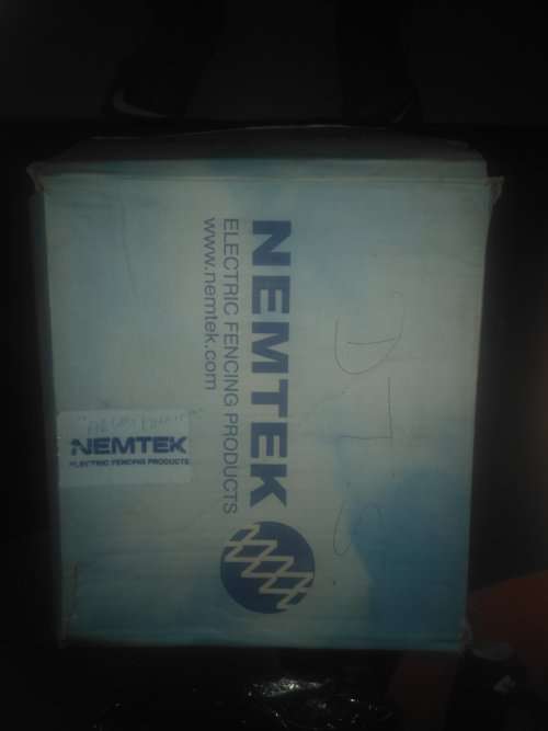 MERLIN ELECTRIC FENCE ENERGISER