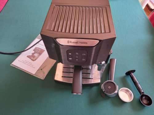 RUSSEL HOBBS CAFFÉ MILANO ONE TOUCH COFFEE MACHINE *PRACTICALLY BRAND NEW*