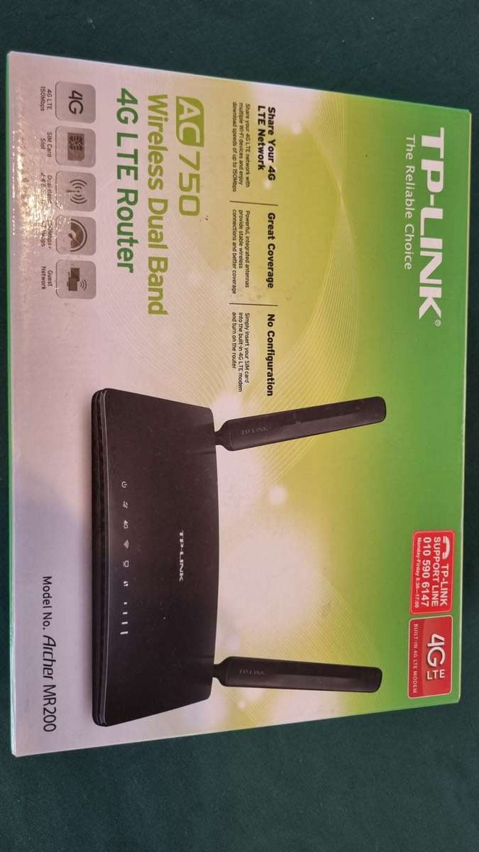 AC750 Wireless Dual Band 4G LTE Router