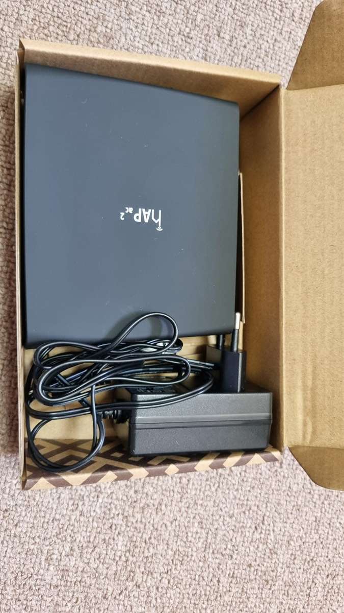 UNBOXED `NEW` MICKOTIK HAP AC2 ROUTER