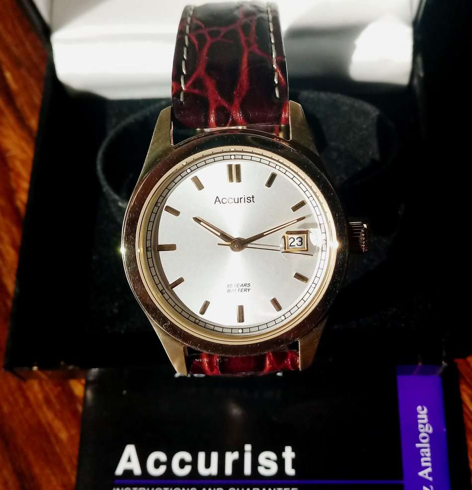 Accurist