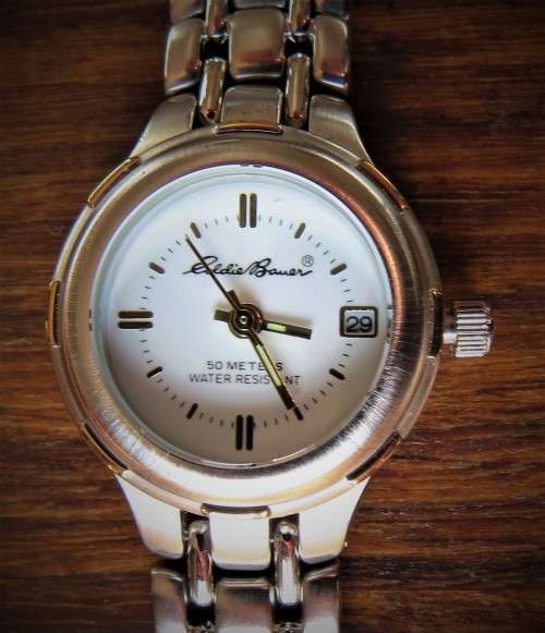 EDDIE BAUER FROM AMERICA LADIES WATCH
