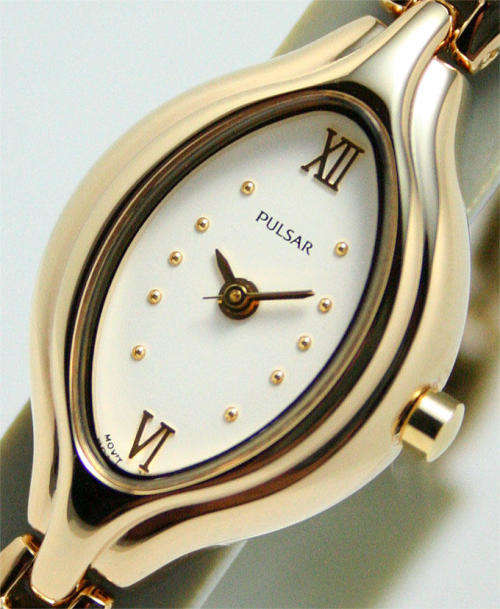 PULSAR GOLD LADIES WATCH WITH BEAUTIFUL BRACELET