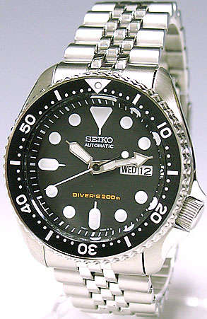 SEIKO MENS AUTOMATIC DIVER'S JUBILEE WATCH 200M SKX007K2
