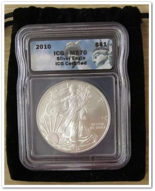 ** 2010 ** SILVER EAGLE  MS70 1oz FINE SILVER  STARTING @ R1