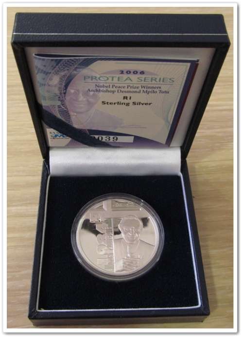 ** 2006 ** PROOF SR1 " DESMOND TUTU " ORIGINAL BLUE BOX !! STARTING @ R1